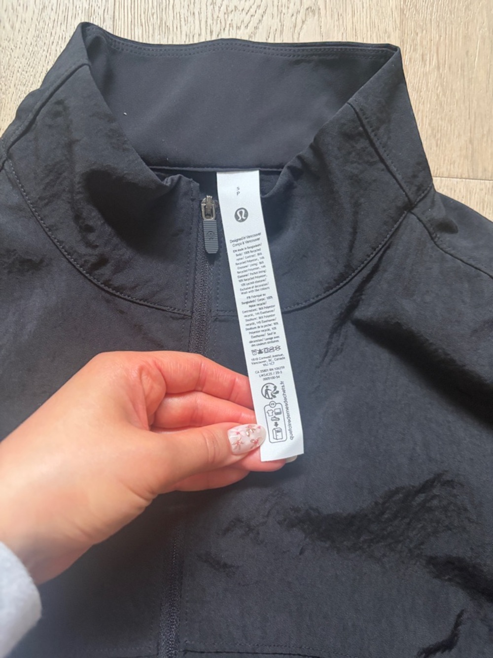 EUC license to train woven oversized jacket black/white size small lululemon - Picture 5 of 16